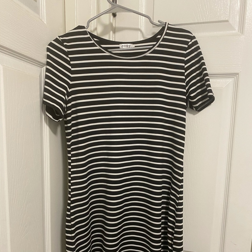 T-shirt dress
